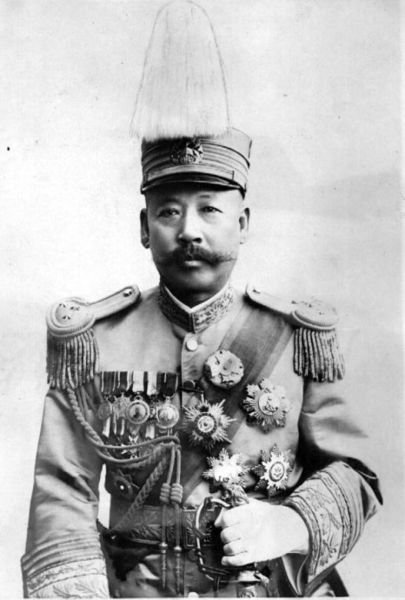 曹錕戎裝像